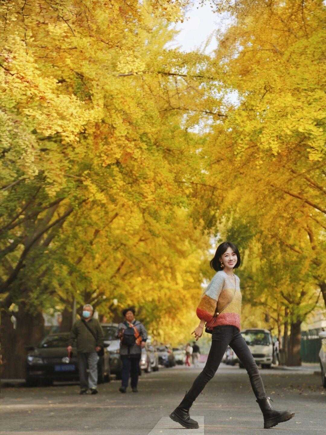 肌肤 一件毛衣的时髦感,无论如何穿,都体现了最美气质,冬天这么穿更好看