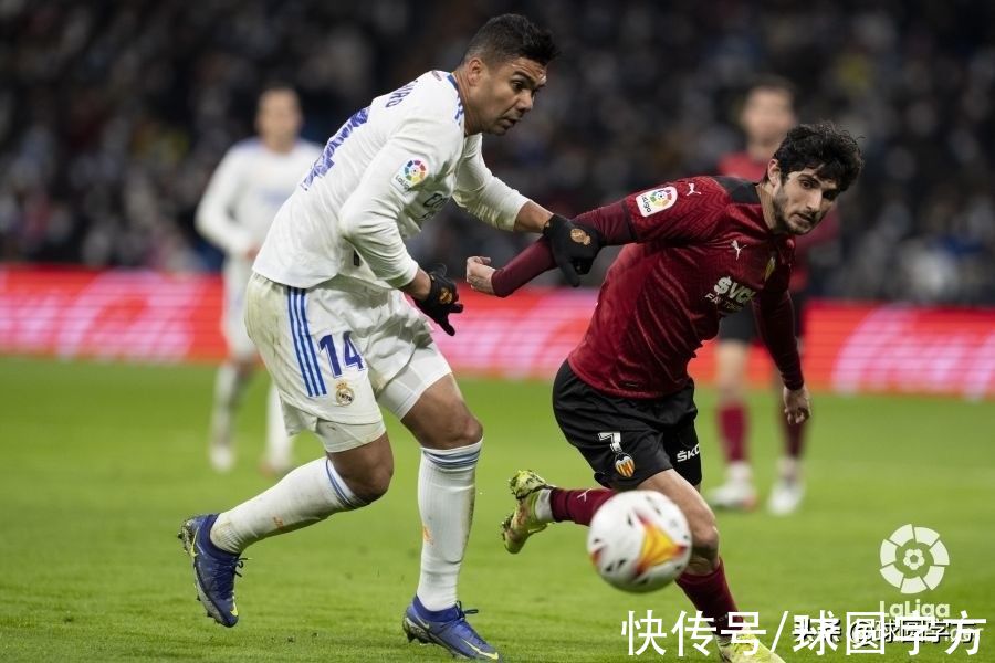 皇家社會(huì)|西甲最新積分榜：皇馬8分領(lǐng)跑，巴薩平球居第六，馬競(jìng)迎良機(jī)