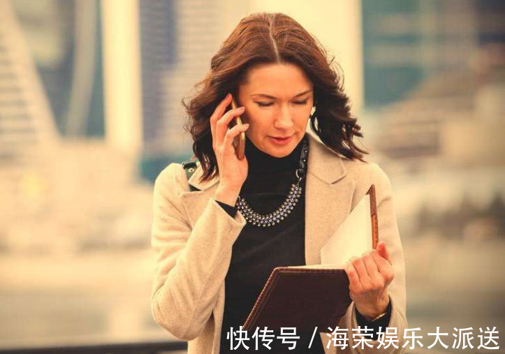 女人绝经|女人绝经也有最佳年龄,若黄金年龄送走大姨妈,可以偷着开心了