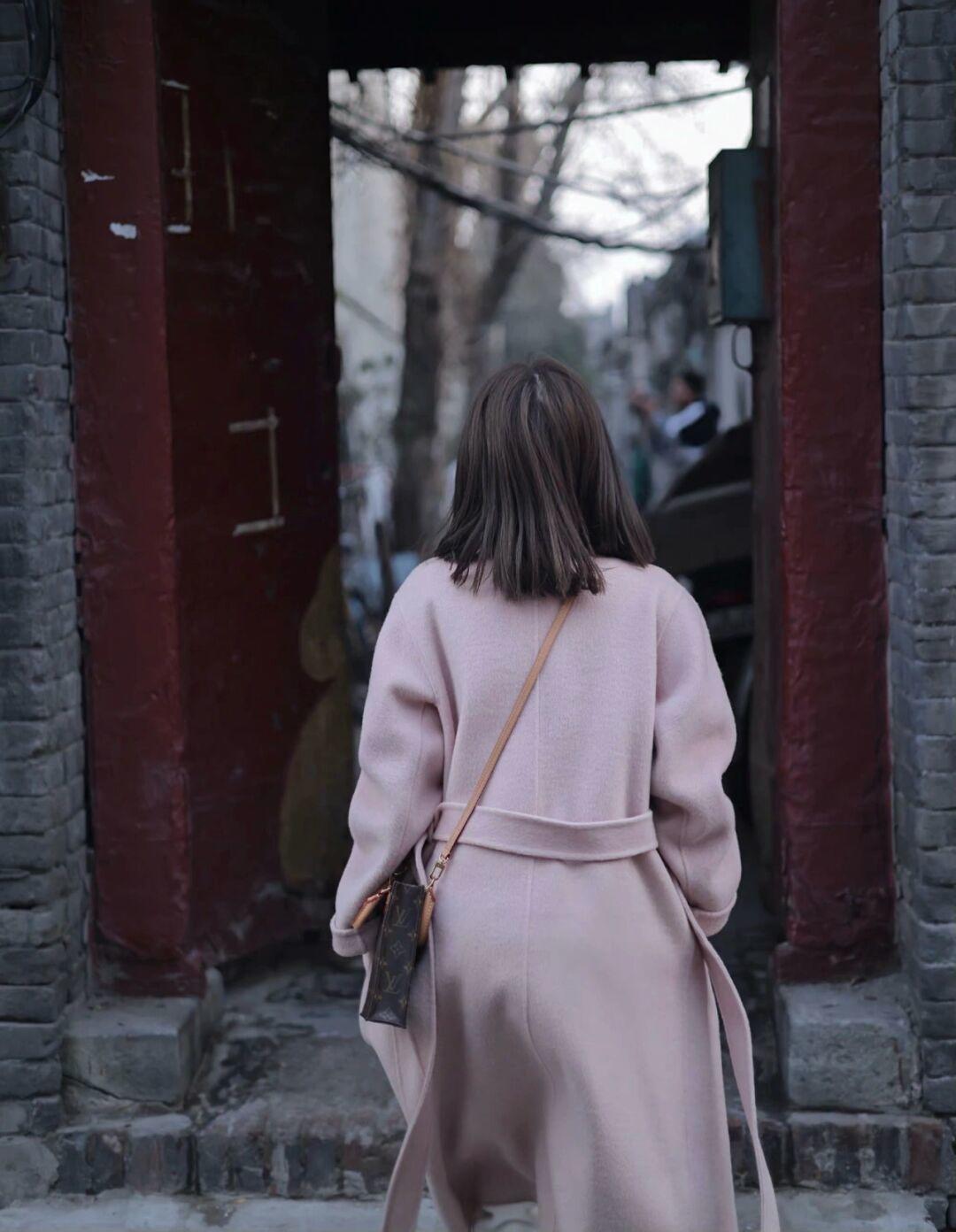 大衣 这些“大衣穿搭”才叫高级,保暖舒适又有气场,日常实用不挑人