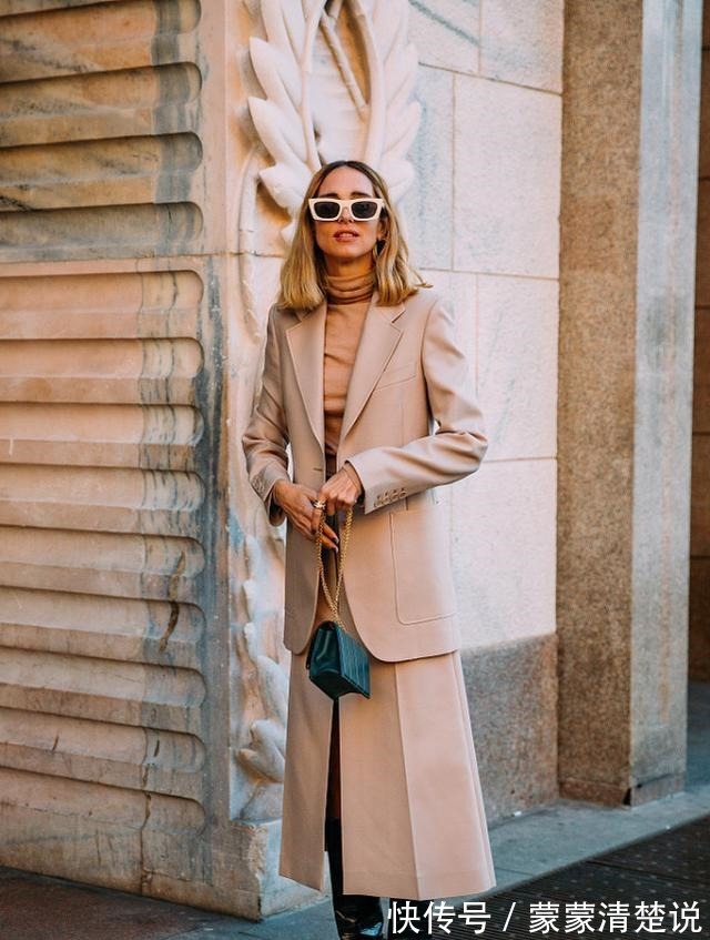 秋冬 秋冬衣服怎样选关键看“颜色”!今年流行这5种,减龄又百搭!