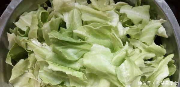 减肥|如果你想减脂减肥，晚餐吃他是对的，成本低至2元，重量不断下降