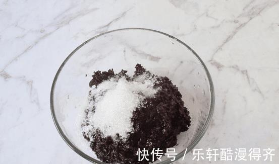 好吃|甜香滋养,无油紫米馅南瓜饼,制作简单还好吃