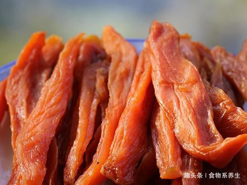 地瓜干|湿气重的女人,平时尽量多吃4种食物,或助你排出湿气、瘦出小腰