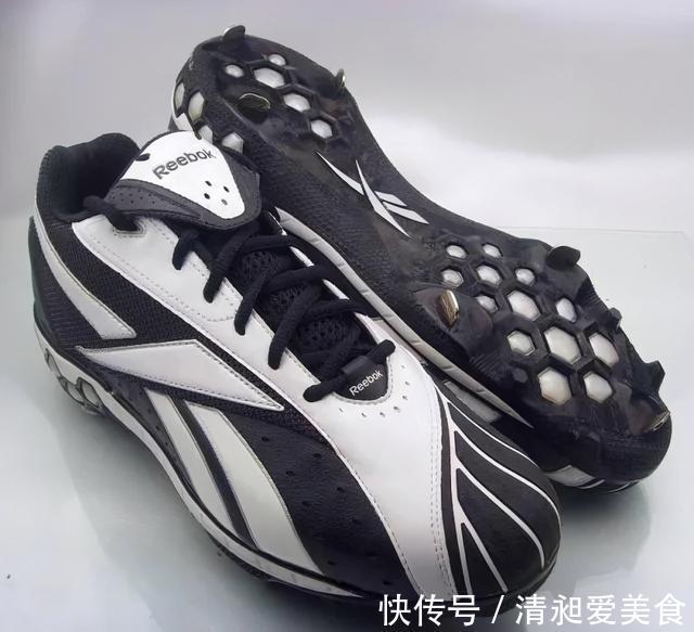 姚明|15年血亏28亿?这个曾干掉耐克的大牌,如今再也撑不住了