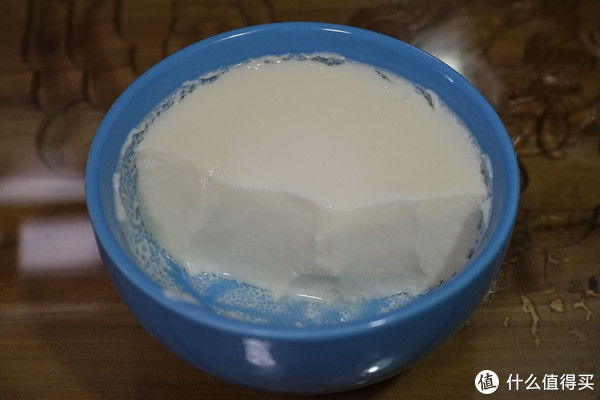 快手又营养的早餐,牛奶、鸡蛋、碳水一个都不少,一周五天不重样