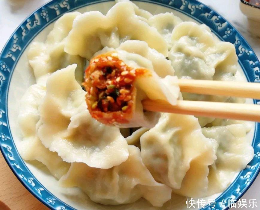 天冷吃饺子,我家只包这饺子馅,保护眼睛长个子,孩子可要多吃