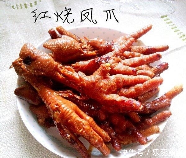 这样炒出的下饭菜,清香美味,堪称大厨的手艺哦!