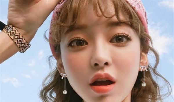 口红与肤色匹配的技巧有哪些？