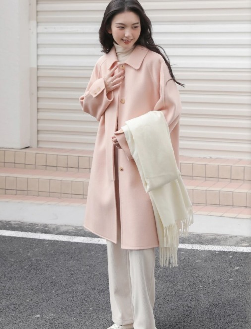 穿搭|真正时髦的女人,衣橱中都有一件毛呢大衣,保暖还温柔