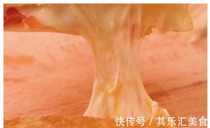 分享一款芝士番茄蛋饼,简单好吃的早餐美味,家中孩子特别喜欢