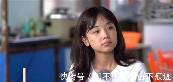 王冰冰参加综艺当嘉宾,素颜再次“美出圈”,热度堪比一线明星