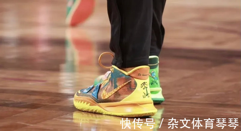 阿迪 东方力量闪耀全明星!老詹换了三双鞋,阿迪太惨,UA是最大赢家?
