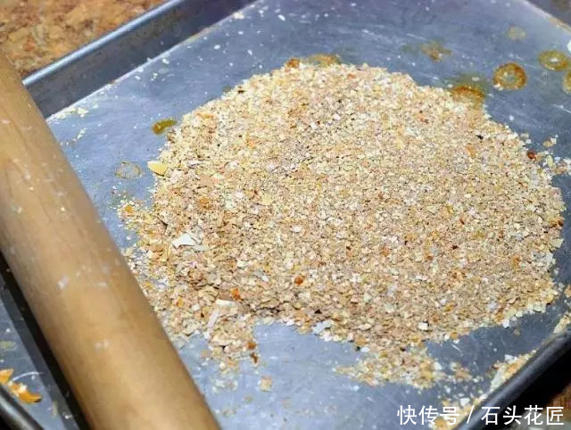 花盆|给绿萝“只浇水”永远也养不好用上3种肥料,叶子油绿、向外冒