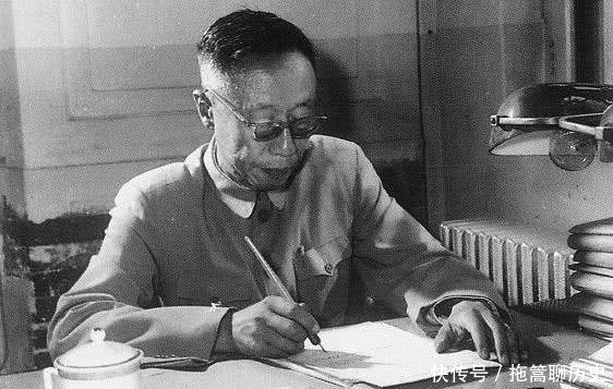 劳动获得|溥仪第1次发工资拿了足足60元,买了些什么东西?做过皇帝的人果然不一样