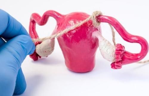 妇女|女性到了更年期,身体若有3个迹象,多半是子宫内膜癌在作祟!