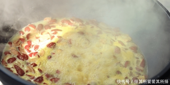 生姜|入夏后,最该吃的就是它,早上冲一碗,补气血,精神一整天