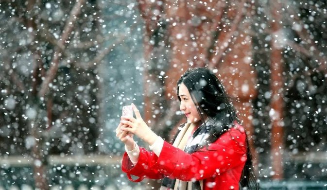  壹点|白凤君｜大雪到来之前，我分明看到你眼睛里的炉火