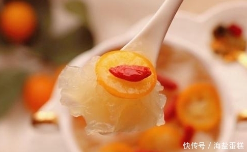 银耳|天冷,咳嗽上火,别只知道泻火,把这4样熬一熬,比梨汤还管用