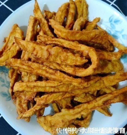 杏鲍菇|“穷人的阿胶”被发现,6块一碗,隔三差五吃,补血益气肤色白!