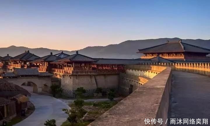 出境|战国两强国争夺的小国国宝,消失两千年,出土没多久就被禁止出境