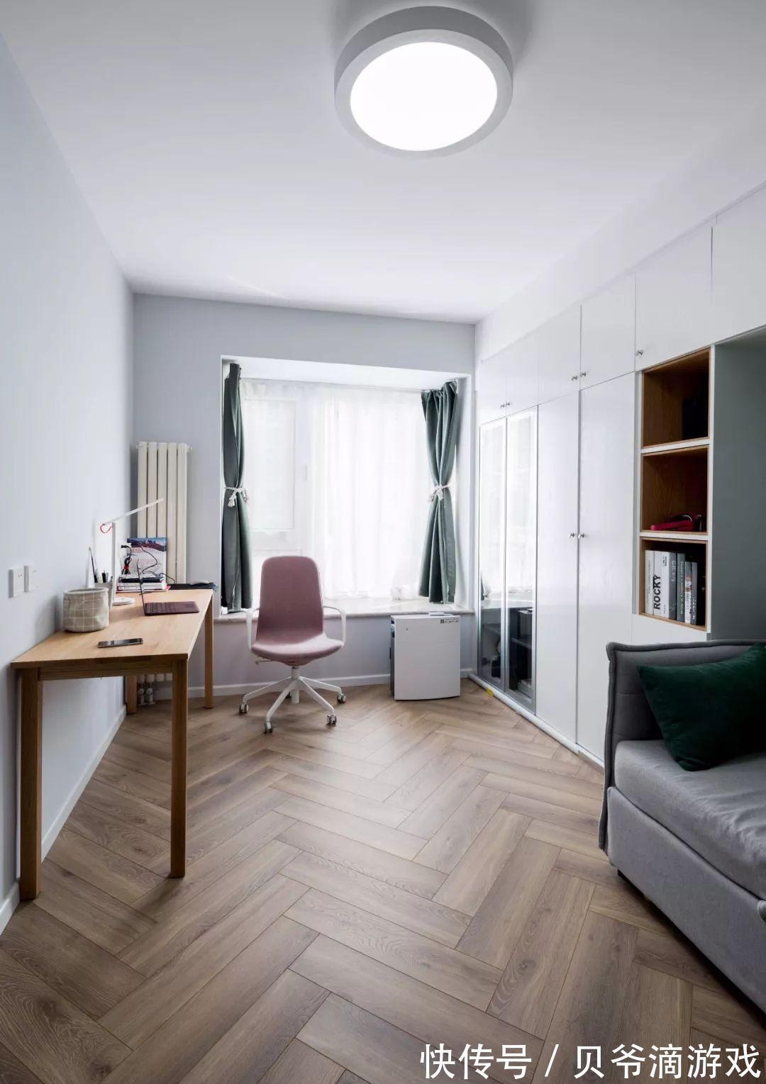 投影布|83平两室一厅，北欧风格，客厅电视和投影布都有，想看啥看啥