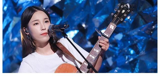 中国好声音：同唱一首粤语歌，贺三首位淘汰，伍珂玥问鼎冠军