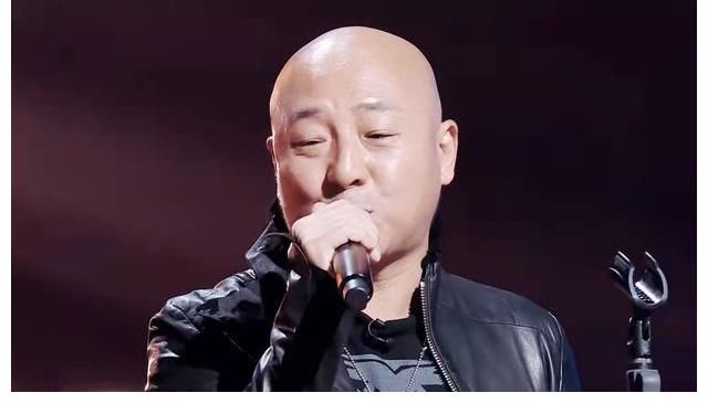 《追光2》首播，连更4期诚意满满，1位泰籍哥哥成黑马