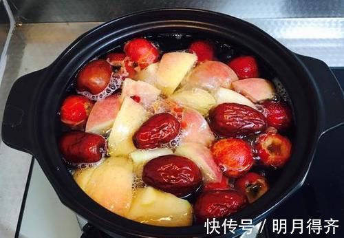 小小山楂功效大,降压降脂全拿下!学会4种吃法,秒变养生佳品