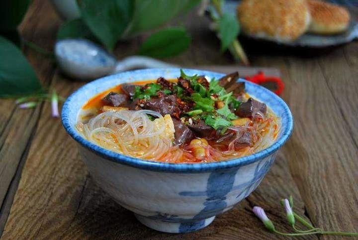  图片源于网|肠粉 生煎包 胡辣汤……叫醒你的是城市早餐