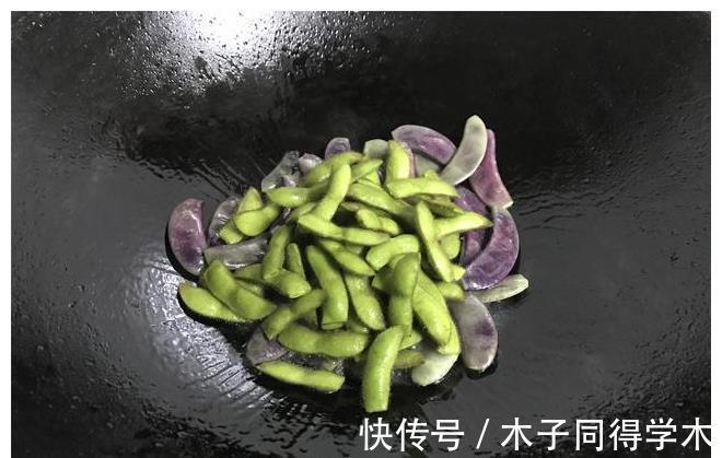 鲜香|这两种素菜再加一勺酱，简单一炒，鲜香入味，比大鱼大肉还下饭