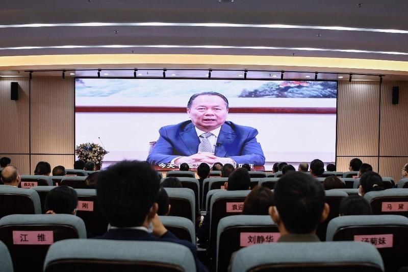 张智伟|深圳“三甲”医院再填新成员！龙岗妇幼“三甲”揭牌