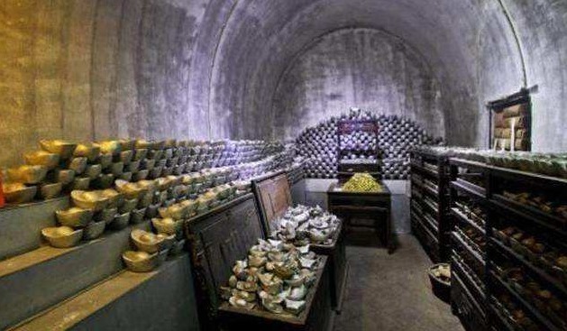 古代“一两银子”现在值多少钱?看到后才知道和珅竟然如此有钱!