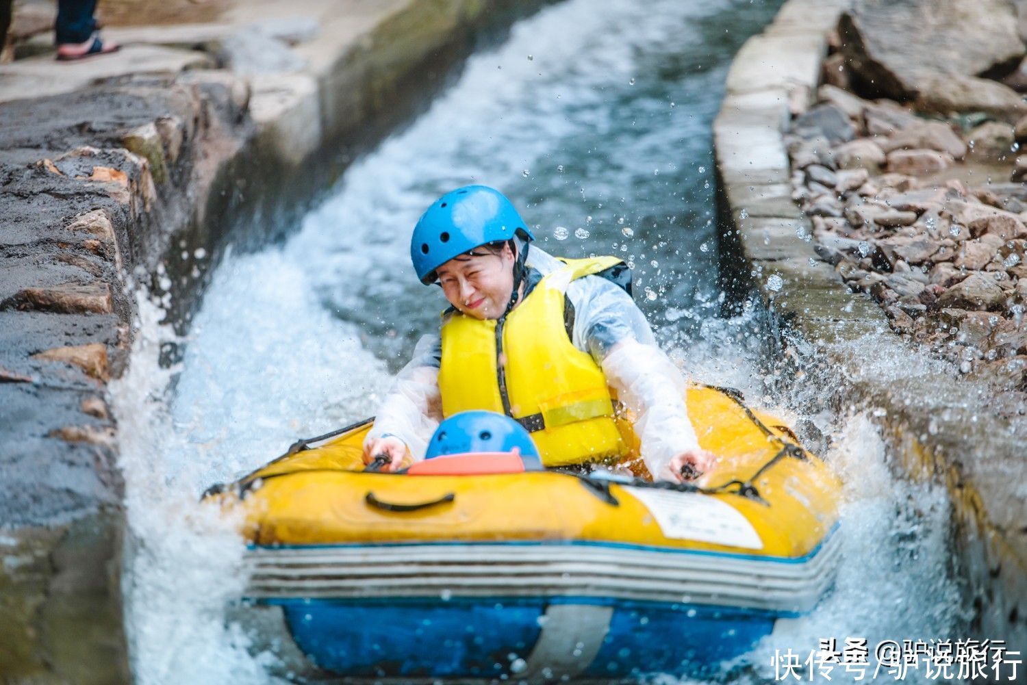 何洛洛|张彬彬何洛洛湿身啦！《极限挑战》最新取景地——安吉仙龙峡