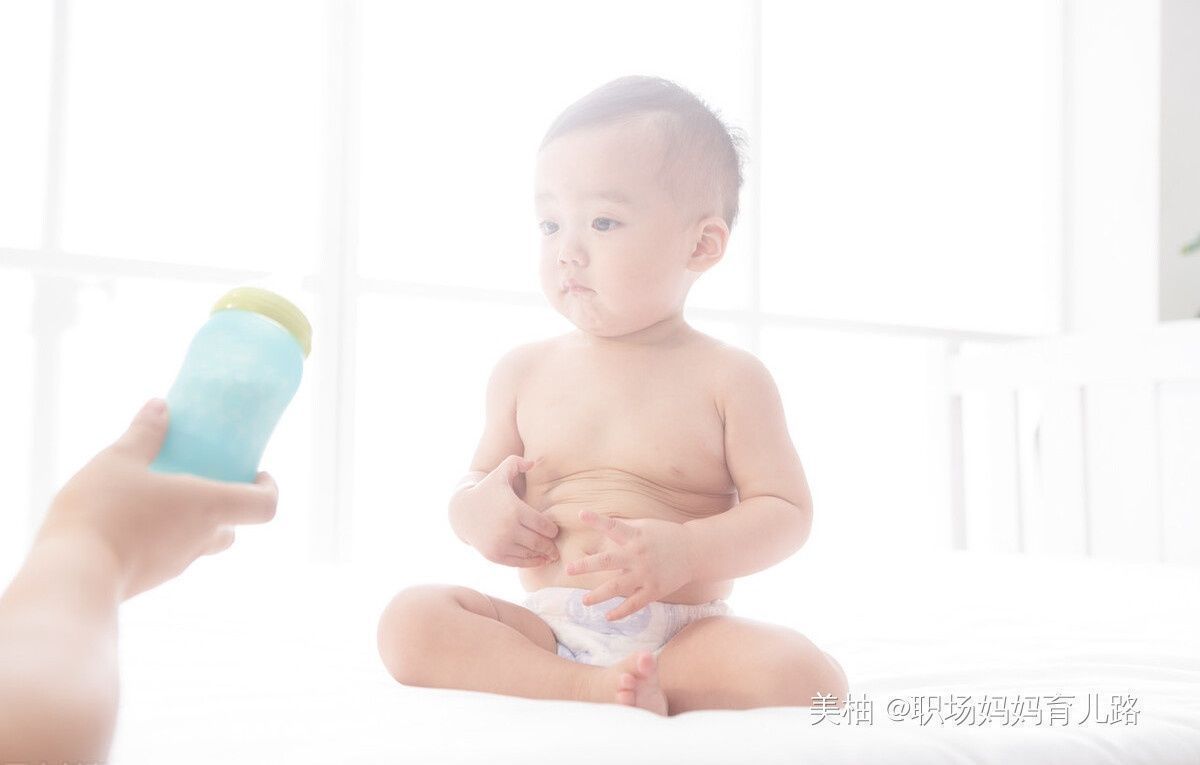 厌奶期|宝宝厌奶不一定是坏事,可能预示有3方面发育的好,先说声恭喜