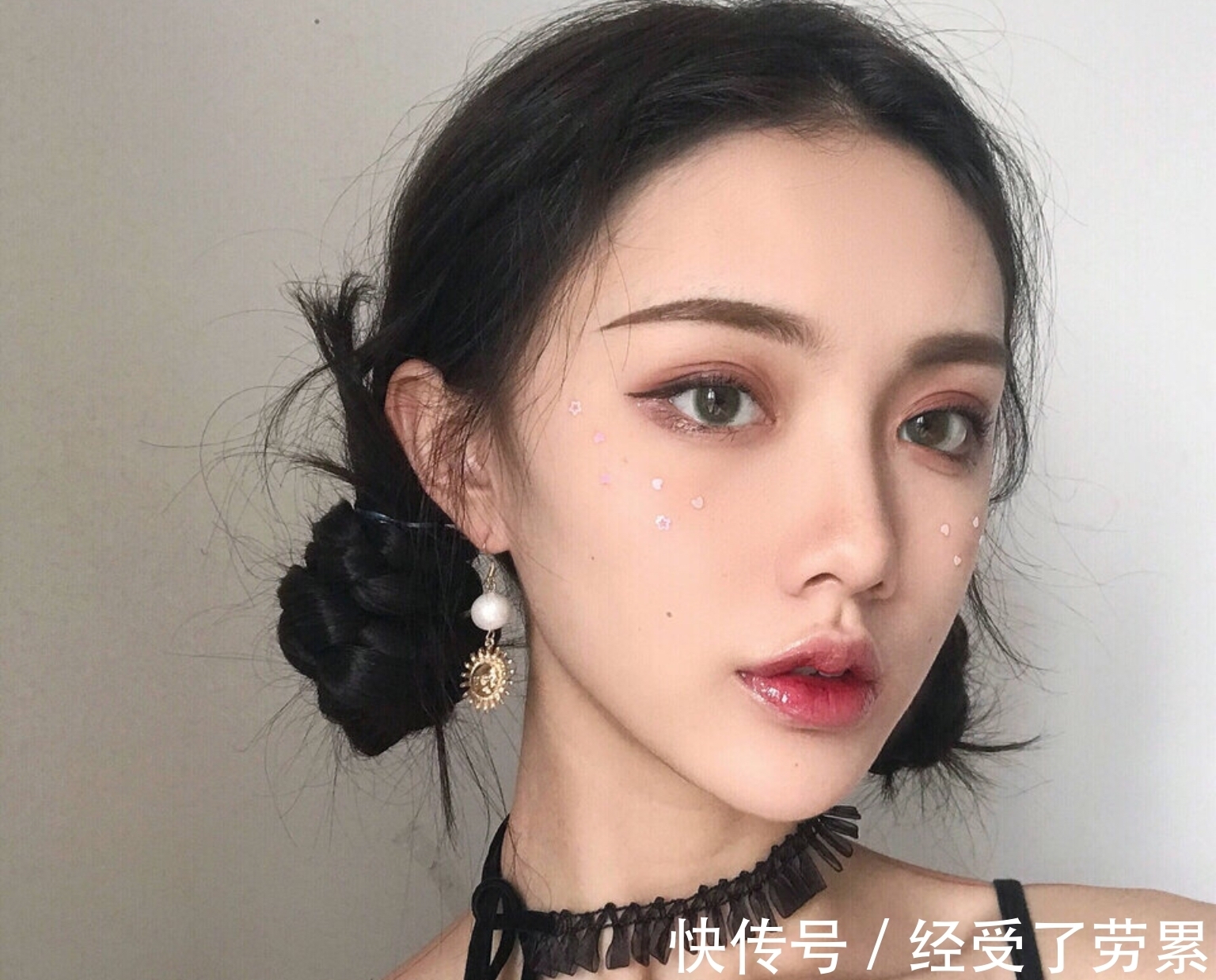 色号 男人很反感的口红色号,正红上榜,姨妈色难以接受,你还在涂吗?