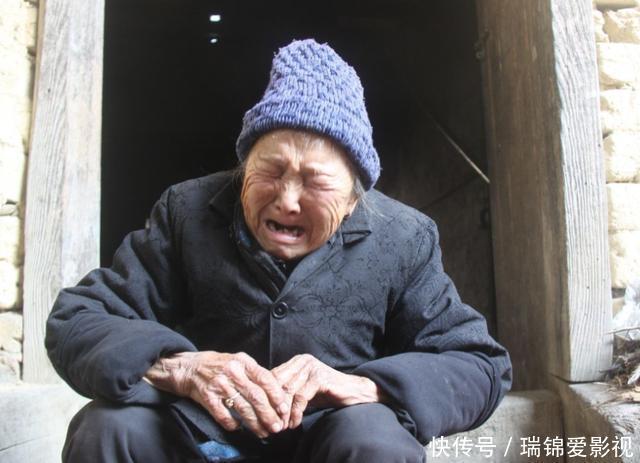 上升期|人到晚年才明白,家里有两个儿子和一个儿子的区别,真的很现实