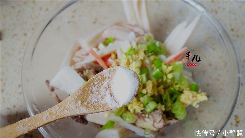 川味凉拌鸡最简单经典的做法,麻辣鲜香,好吃到爆,老公吃不够