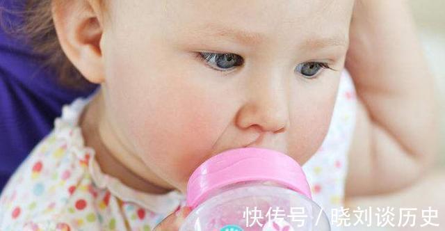 伤娃|转奶不当是伤娃，快来看看正确的转奶方式