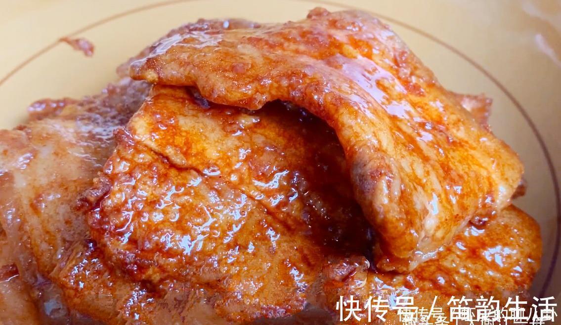 五花肉别再红烧了,教你个秘制做法,开胃又解馋,农村待客全靠它