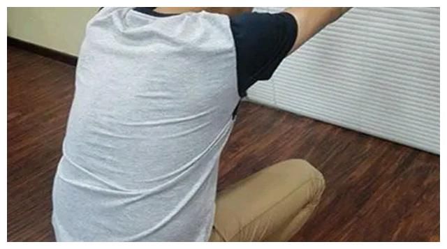 生活中4个习惯,会让男性“加速”衰老,请尽早改掉,越早越受益