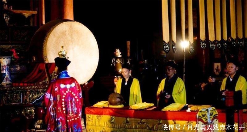 改动|武当山上的“夺命”香炉,百年来殉命者不计其数,如今稍有改动