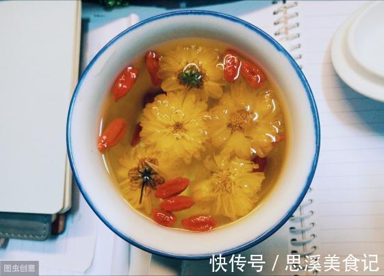 高血压患者|血压高的人,想要稳定血压,谨记:早起3要慢,日常4不吃