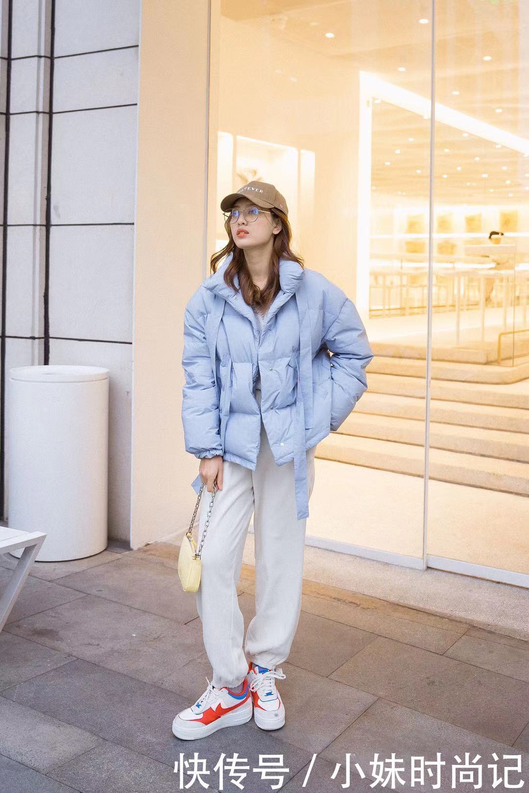 清爽又有气质的穿搭可以学起来喽, 这一身造型很有气质