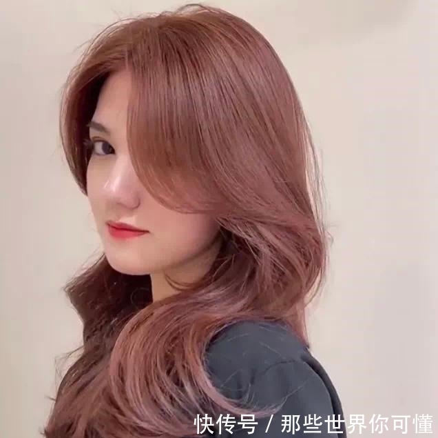 打理 今天给大家分享20款烫发免打理的发型!