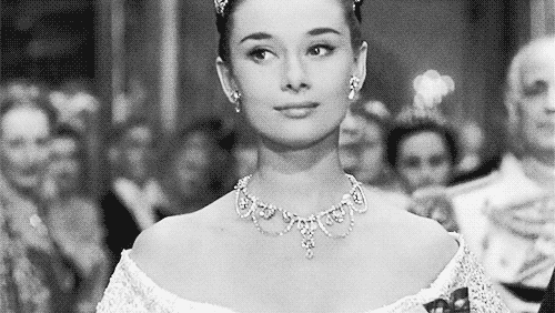 40岁的女人如何优雅地美下去？4点干货，提升你的精致度