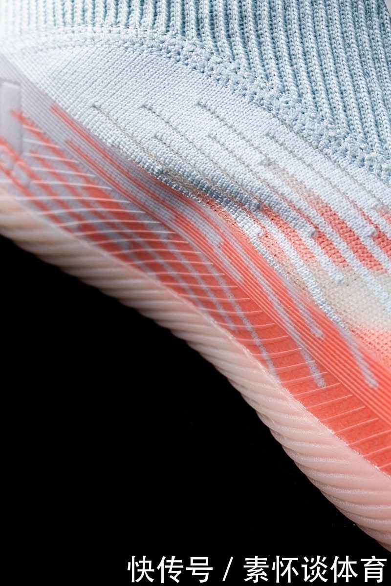 renatural 顶级缓震!颜值新巅峰!adidas憋了一年的大招悄悄登场