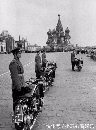 五一|老照片：1958年五一劳动节 莫斯科红场的盛大庆祝活动