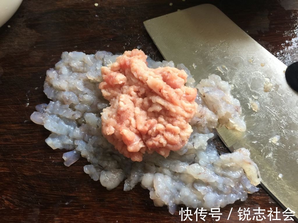 脂褐质|天热,吃肉不如吃此菜,虽然有点贵,但是对身体很好,鲜美又营养