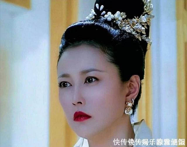 唇珠|唇形也多种多样,微笑唇受欢迎,覆舟唇拉低颜值,你是哪种